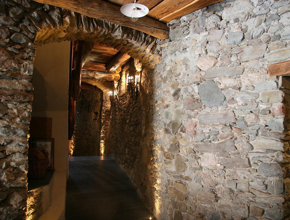 Ostello Del Castello تيرانو المظهر الخارجي الصورة