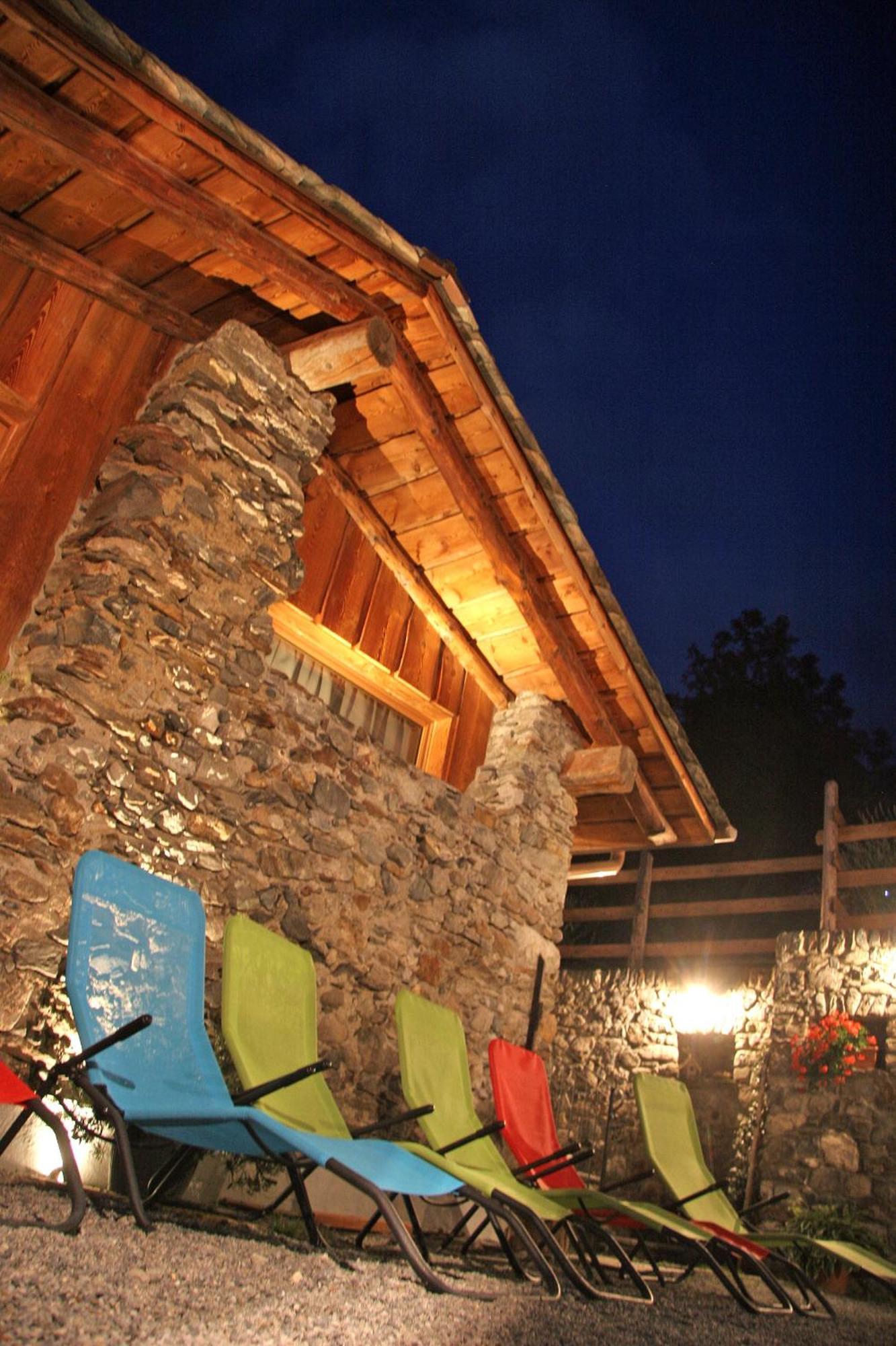 Ostello Del Castello تيرانو المظهر الخارجي الصورة