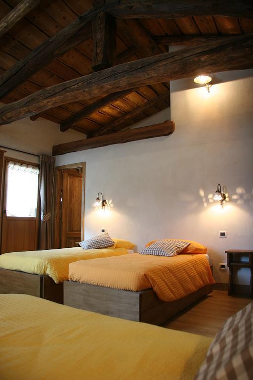 Ostello Del Castello تيرانو المظهر الخارجي الصورة